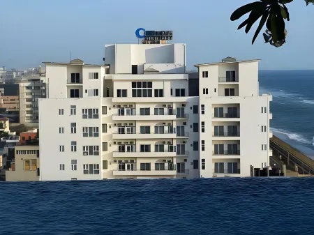 Ocean Edge Suites & Hotel Colombo Отели рядом с достопримечательностью «Java Institute For Advanced Technology»