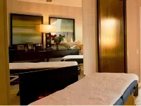 Inn on SummerHill Hotels in Summerland