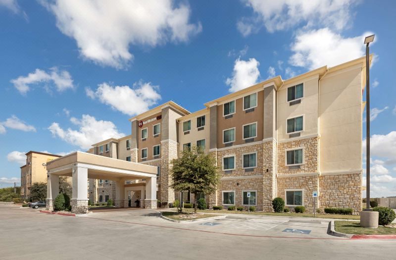 Best Western Plus Buda Austin Inn Suites