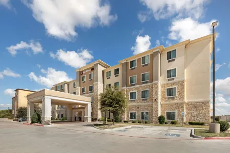 Best Western Plus Buda Austin Inn  Suites