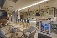斯圖加特市中心希爾頓歡朋酒店 - 酒吧