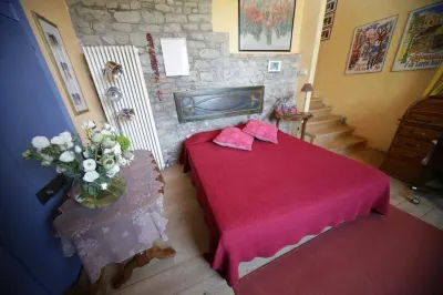 Agriturismo Il Melo Rosso Hotels in Tassara