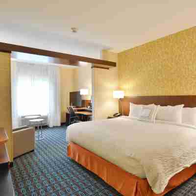 Fairfield Inn & Suites Eau Claire Chippewa Falls Rooms