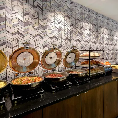 Four Points by Sheraton Boston Newton