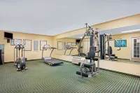 Baymont by Wyndham Pearl - Fitnessstudio