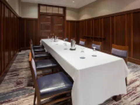 Sheraton St. Paul Woodbury Hotel Hotels in Woodbury