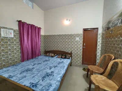 Goroomgo Star Lodge Puri Hotels near Beleswar temple