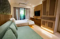 Bougainvillea Hotels in Raigad