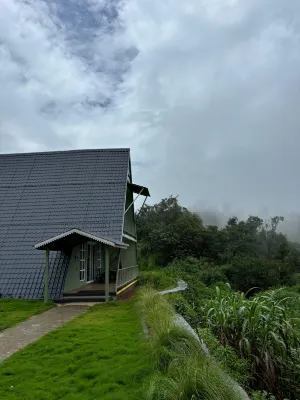 Gurusparsh Resort Hotels in Bhilar