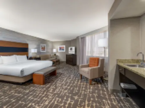 DoubleTree by Hilton Denver-Aurora Hotels in Aurora