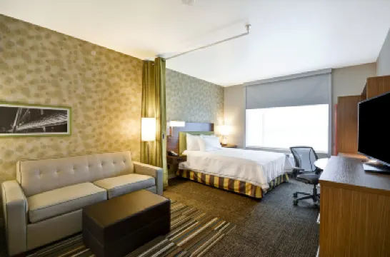 希爾頓歡朋套房酒店-達拉斯市中心貝勒斯科特與懷特 鄰近白石湖公園的酒店