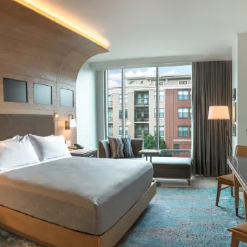 Canopy by Hilton Dallas - Uptown