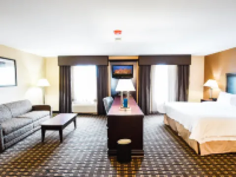 Hampton Inn & Suites Pine Bluff Hotels in Pine Bluff
