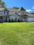 Beautiful spacious property 4 sleeping areas and 3 full baths can sleep up to 10 Hotels near Pick n Save