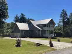 Craftsman style family gathering home close to Guntersville