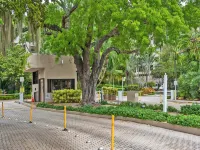 Great Key Biscayne family sized ocean front condo 3/3 with large pvt terrace.