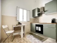 Lucky Corner - Elegant Stay