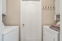 Charming 3-bedroom house central to everything in Edmond and handy to OKC