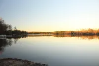 Lakefront cottage with deck and firepit. Pets are welcome!