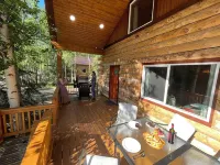 Riverfront, Authentic, Luxury Log Cabin-Bison
