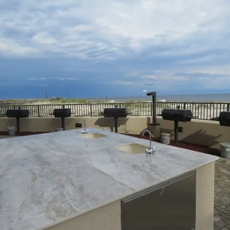 Gulf-Front Phoenix X 3Br  Stunning Balcony Views