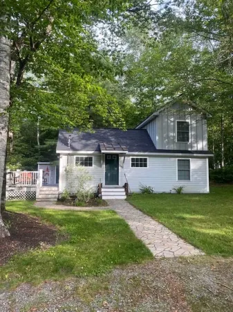 Relaxing cabin in the mountains...Snowmobile, ATV, Fish, Hike, Relax Отели в г. Андовер