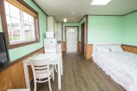 Modni Pension Hotels near Mallipo Beach