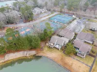 End-unit Lakefront 2BR, 2BA renovated