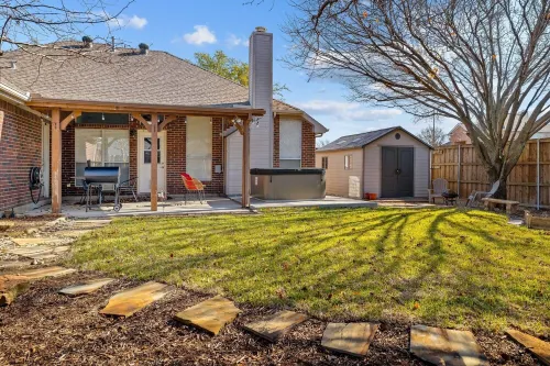 Relax at Frisco Escape Oasis Home with Spa