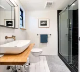 The Meiners Daughter - Beautiful Modernist 1 Bed Hotels near Bart's Books