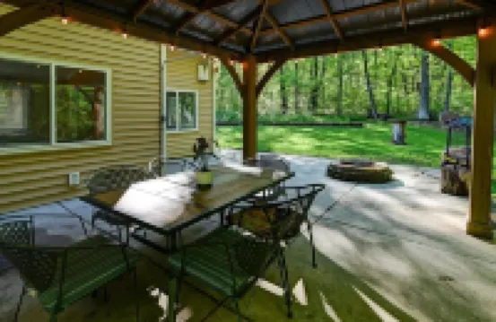 New Ownr Specl - Hilltop Oasis w/ HotTub+Sauna-Close to Wis Dells & Baraboo!
