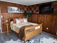 Cozy Warehouse Dist n Ewing twnshp!