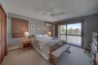 Private Lakefront on Fairview Lake - Sleeps 6-8