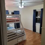 2 bedroom, host up to 5 people, willingboro 2 bedroom