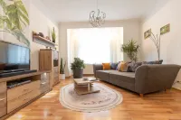 Federal police trainees vacation apartment - large vacation apartment with balcony Auerbach 호텔