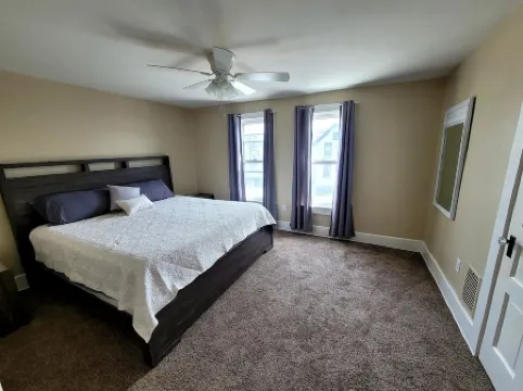 5-Mins to Cedar Point, 4-bedroom house.