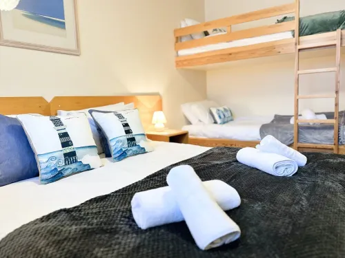 Bellevue - flat by the sea!