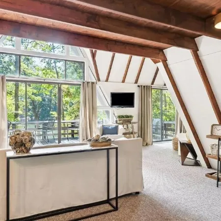The Chic Chalet