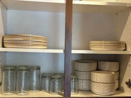 Charming 3-bedroom house with WiFi, AC in peaceful Battle Ground