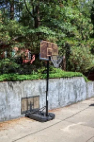 Large 2 Story Home; Walk 2Lake, Enclosed Backyd w Running Stream; Dog Friendly!