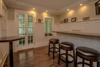 Downtown North Conway Village House