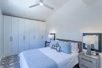 2-Bedroom Condo in the Heart of Aspen. Blocks to Lifts, Shops, and Food.