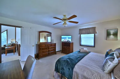Cozy Pocono Chalet Hotels near Dollar General
