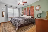 African Oasis- King Bed, Hot Tub