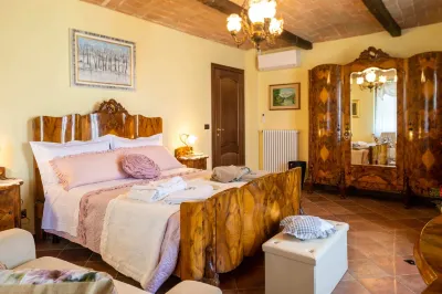 Vacation home with private Spa&Pool Hotel dekat Castello di Costigliole