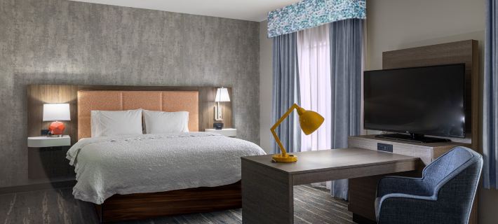 Hampton Inn Knoxville-West at Cedar Bluff Hotels in Knoxville