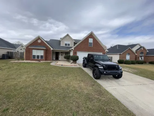 Spacious 4 Bedroom Home That Sleeps up to 8 Guests