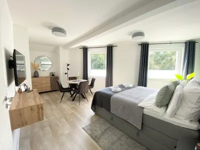 QT Apartment neu & Stylisch 2 SZ Hotels in der Nähe von Kaufland Detmold, Ernst-Hilker