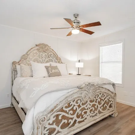 Lake Texoma Splash! Pool/hot tub, 1.5 miles to Highport Marina on Lake Texoma!