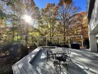 Modern Spacious Retreat right next to Purdue & Nature, full size 14-game Arcade! - Wifi